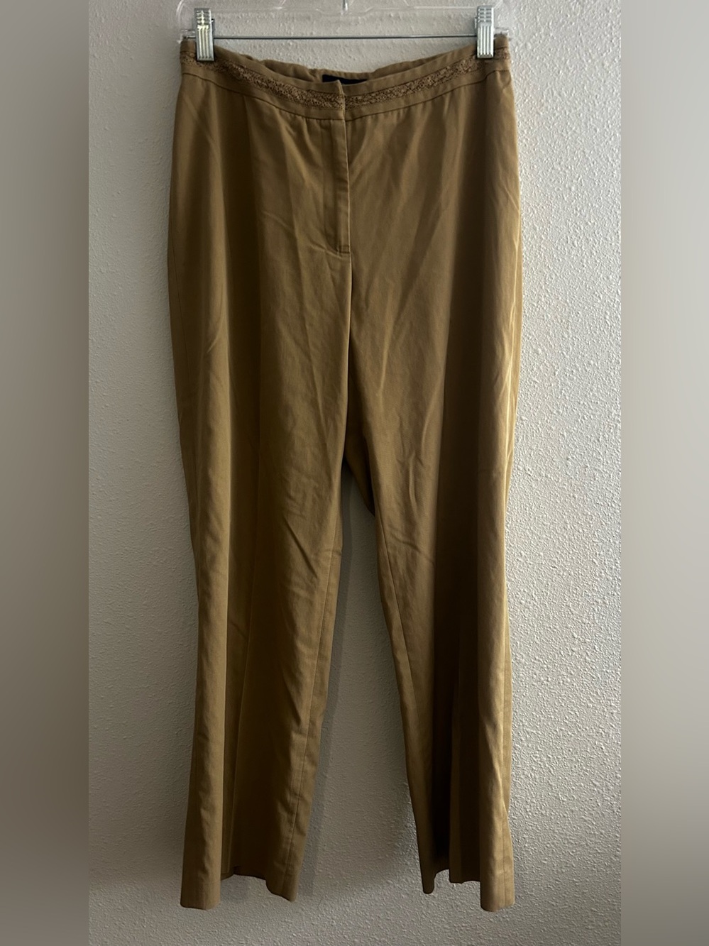 Ann Taylor Women’s Tan Straight-Leg Chinos